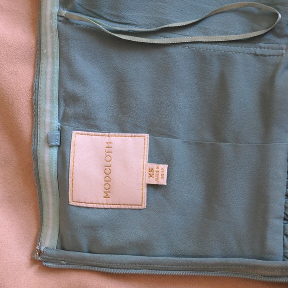 Modcloth Strapless embroidered midi dress - Picture 9 of 14